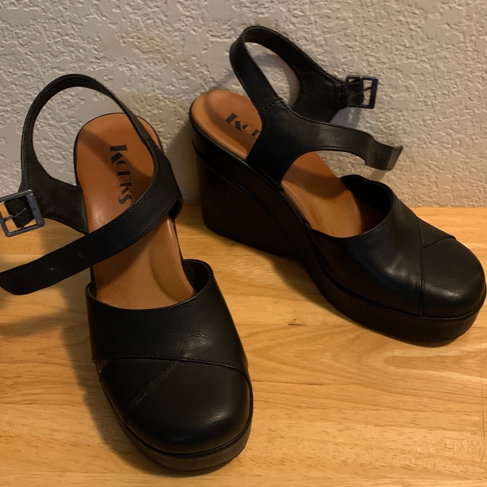 KORK'S Vintage Style Black Platform Wedge Sandals Size 10M Chunky Y2K Strappy
